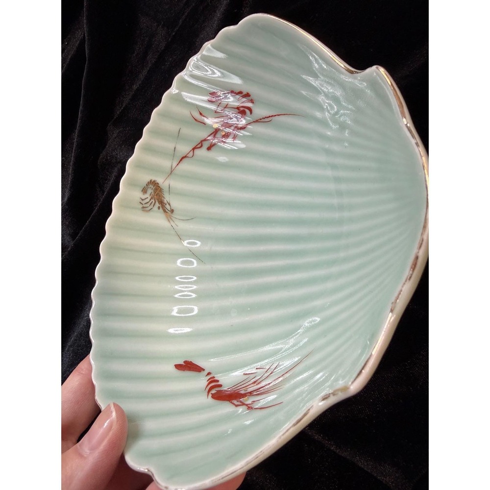 Vintage Japanese Shell Bowl Home Decor 7" Excellent Scalloped Shrimp Coastal - Picture 4 of 6